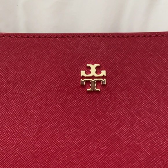Tory Burch Kir Royale Emerson & Foldable Card Case - Picture 9 of 17